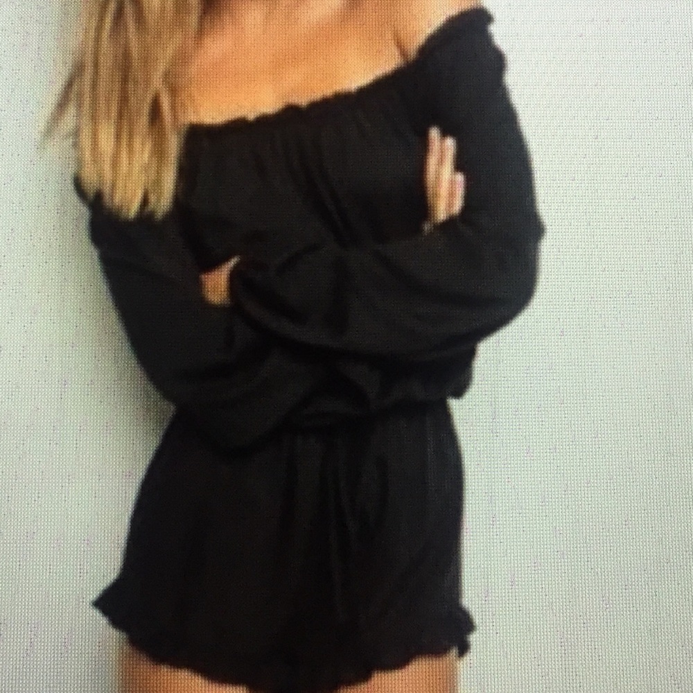 Black soft cotton romper.